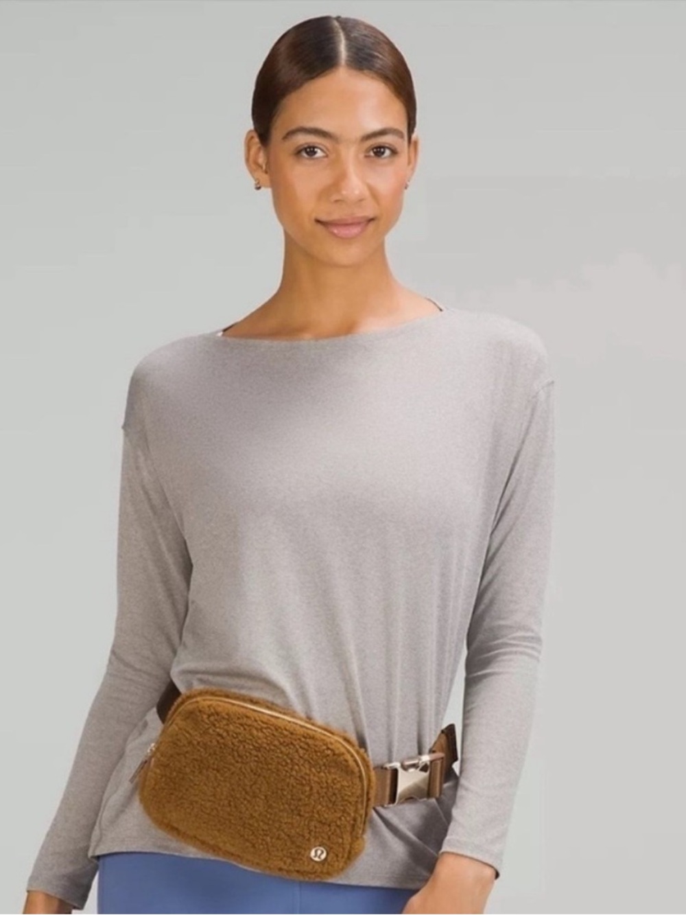 Lululemon everywhere fleece belt bag in burnt caramel